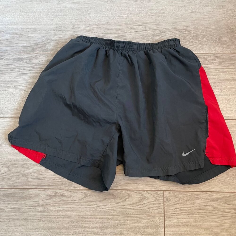 Nike Drifit Men's Gray and Red Shorts Size medium